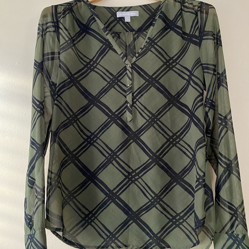 Sheer Banana Republic blouse